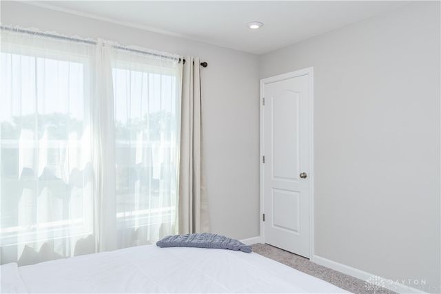 766 Hunters Run Drive, Brookville, OH 45309