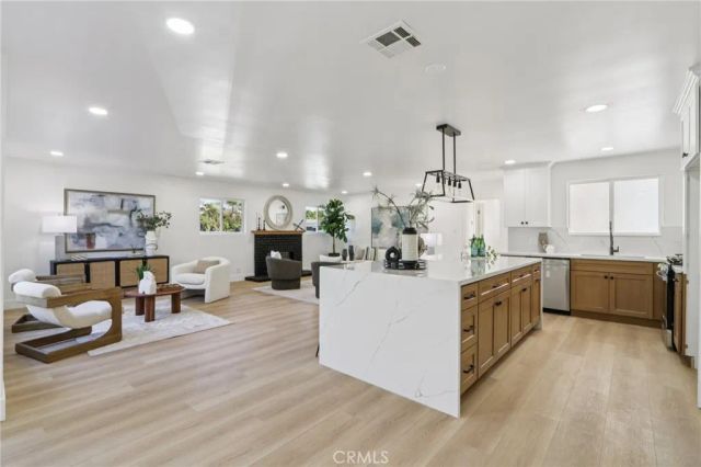 10007 Debra Avenue, Granada Hills, CA 91343