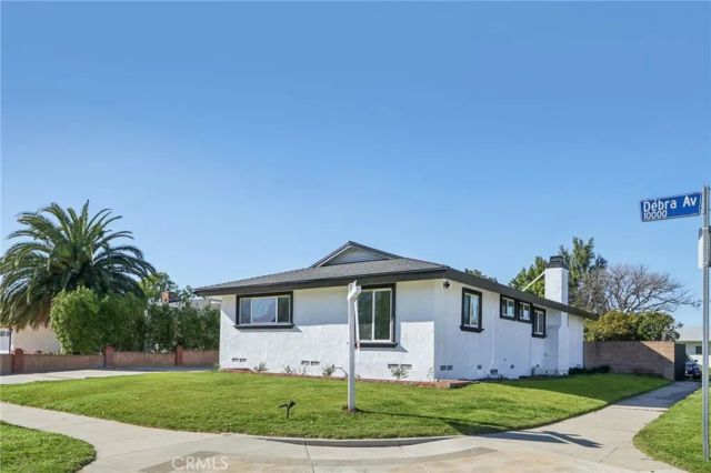 10007 Debra Avenue, Granada Hills, CA 91343