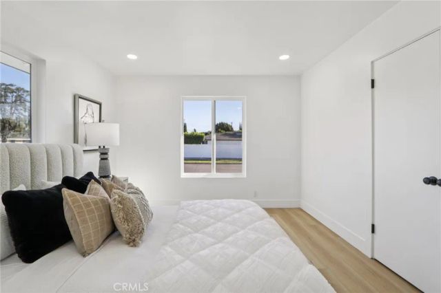10007 Debra Avenue, Granada Hills, CA 91343