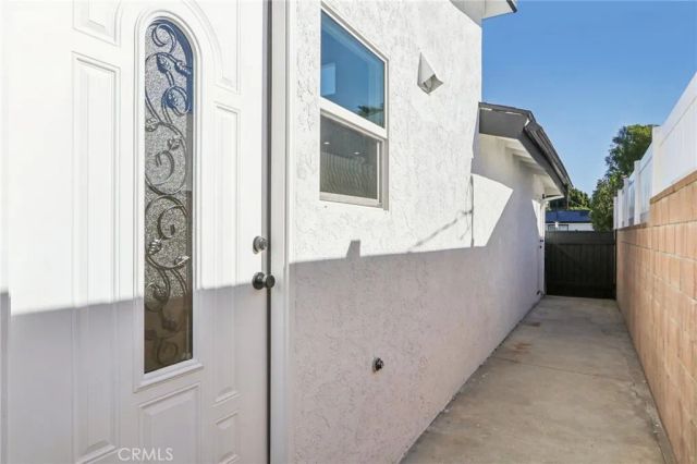 10007 Debra Avenue, Granada Hills, CA 91343