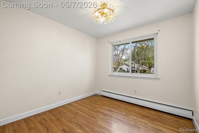 2795 Woodbury Street, Walled Lake, MI 48390
