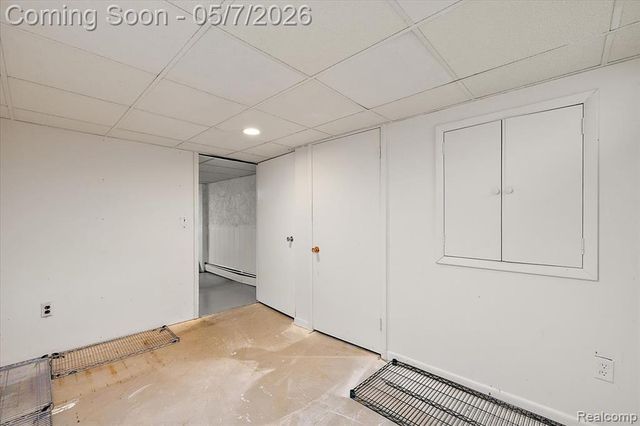 2795 Woodbury Street, Walled Lake, MI 48390