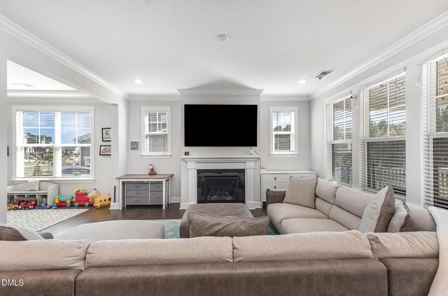 381 High Woods Ridge, Chapel Hill, NC 27517