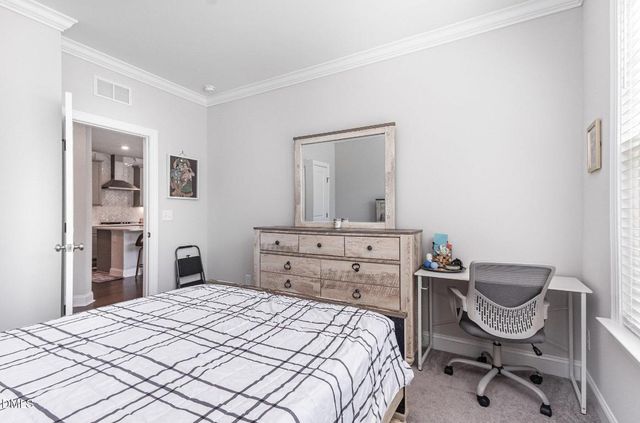 381 High Woods Ridge, Chapel Hill, NC 27517