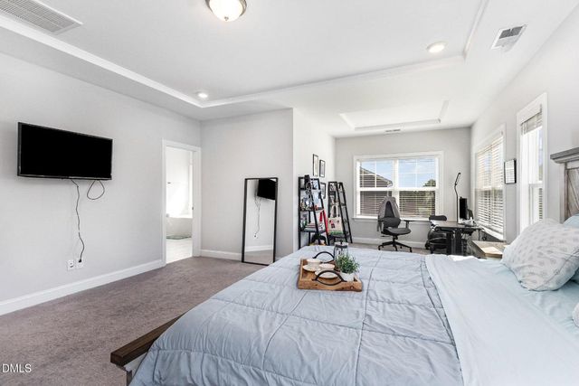 381 High Woods Ridge, Chapel Hill, NC 27517