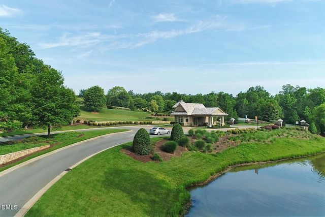 381 High Woods Ridge, Chapel Hill, NC 27517