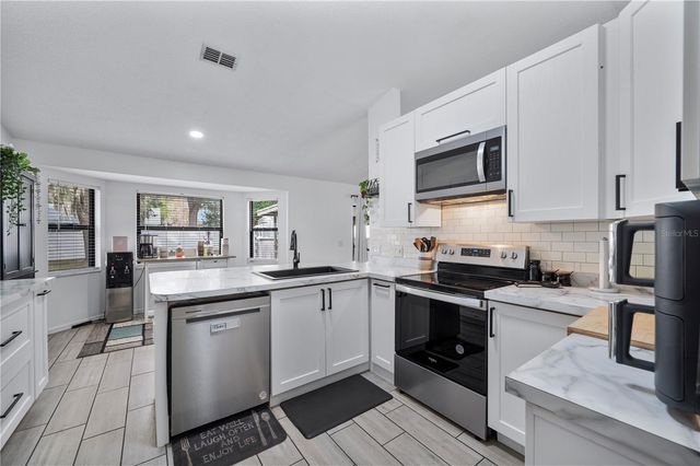 6922 DOEHRING DRIVE, Lakeland, FL 33810