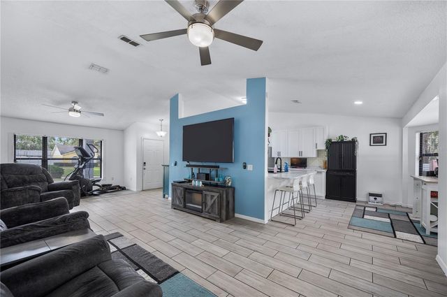 6922 DOEHRING DRIVE, Lakeland, FL 33810