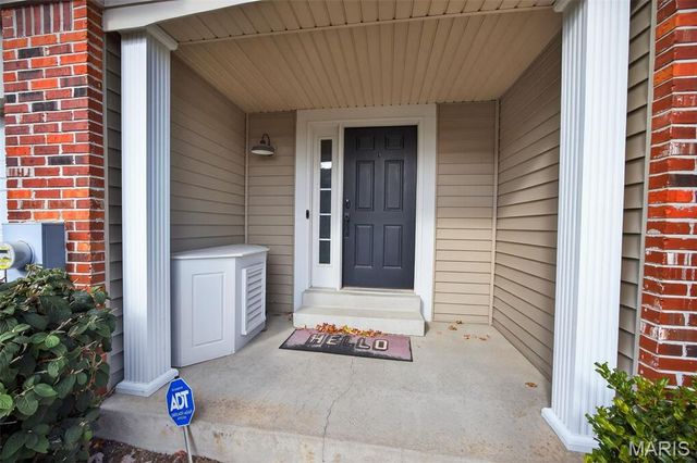 270 Le Beau Lane, St Charles, MO 63303