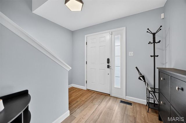 270 Le Beau Lane, St Charles, MO 63303