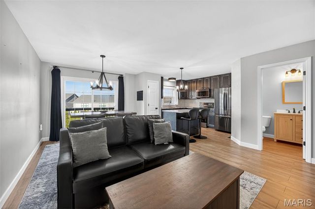 270 Le Beau Lane, St Charles, MO 63303