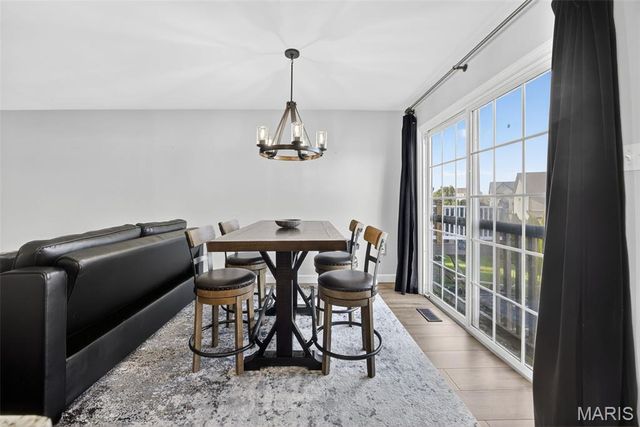 270 Le Beau Lane, St Charles, MO 63303