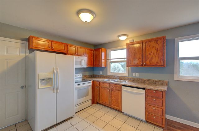 325 Rock Quarry Road, Travelers Rest, SC 29690