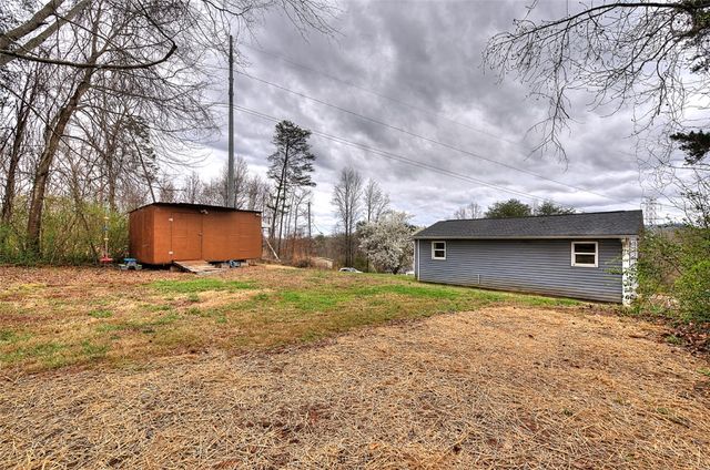 325 Rock Quarry Road, Travelers Rest, SC 29690