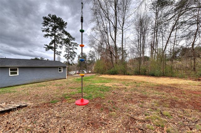 325 Rock Quarry Road, Travelers Rest, SC 29690