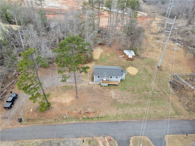 325 Rock Quarry Road, Travelers Rest, SC 29690