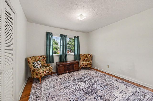 5111 Hawthorne Lane, Shelby, NC 28152