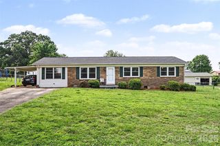 5111 Hawthorne Lane, Shelby, NC 28152