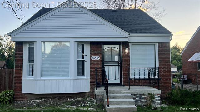 20005 Regent Drive, Detroit, MI 48205
