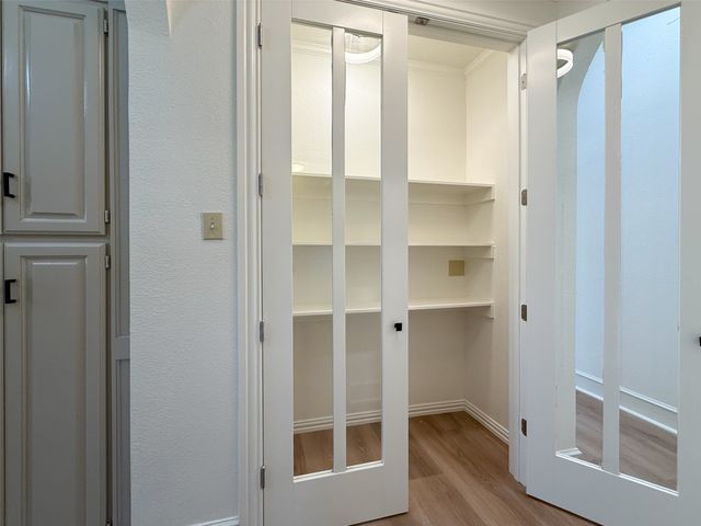 429 Remington Drive E, Highland Village, TX 75077