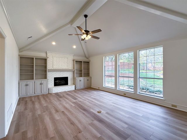 429 Remington Drive E, Highland Village, TX 75077