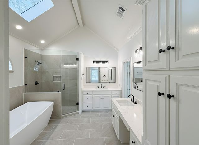 429 Remington Drive E, Highland Village, TX 75077