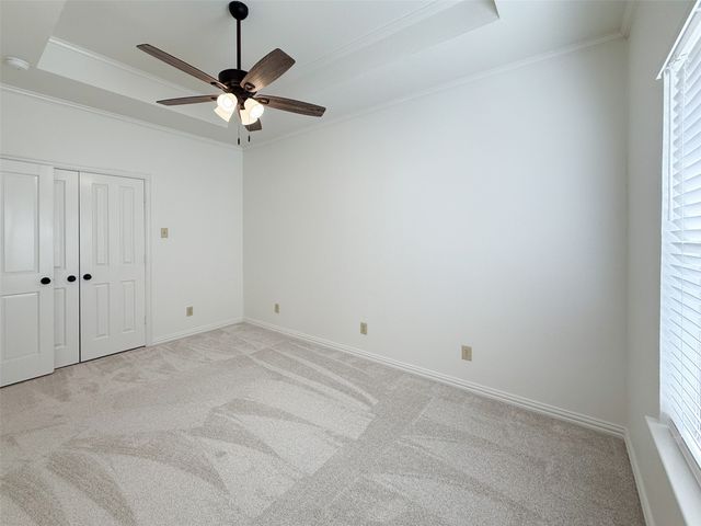 429 Remington Drive E, Highland Village, TX 75077