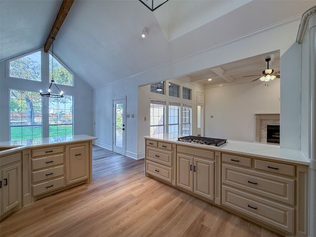 429 Remington Drive E, Highland Village, TX 75077