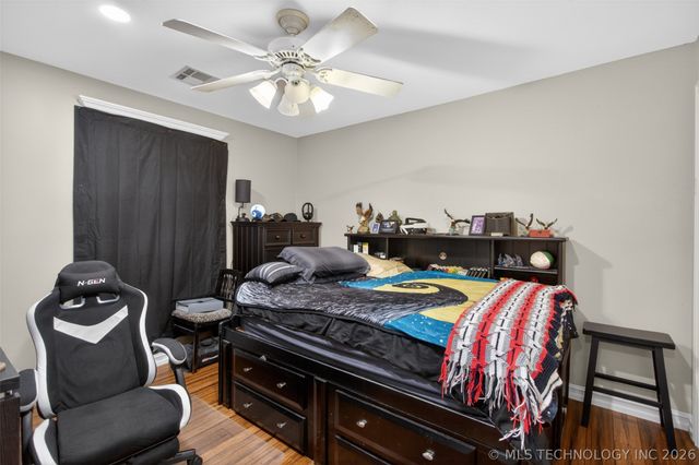 204 Gist Drive, Pryor, OK 74361