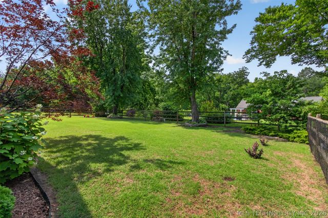 204 Gist Drive, Pryor, OK 74361