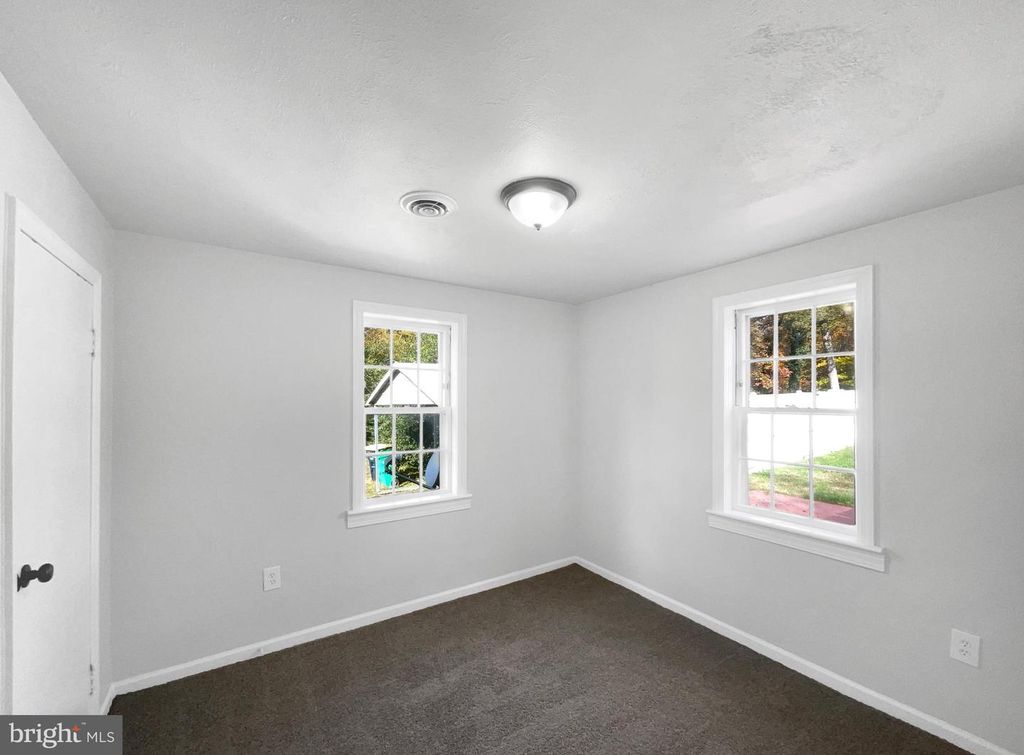 Image 22 of property listing at 1101 PINE LN, Accokeek, MD 20607