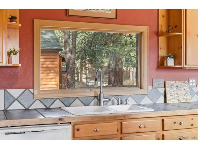 22901 Pinecrest Rd, Golden, CO 80401