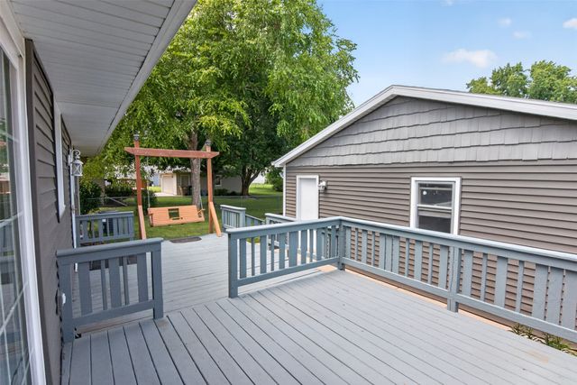 713 2nd Street SE, Altoona, IA 50009