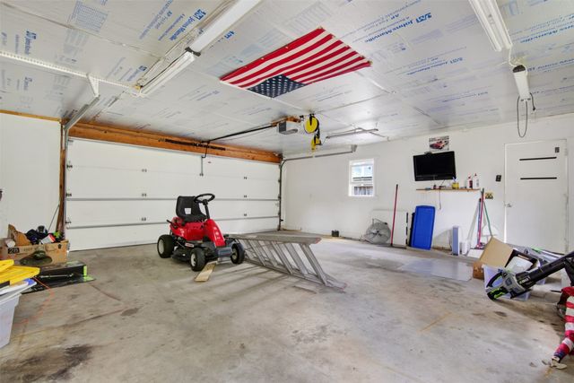 713 2nd Street SE, Altoona, IA 50009