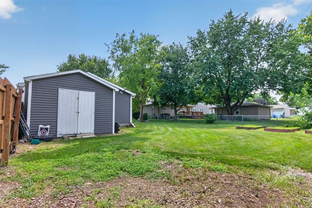 713 2nd Street SE, Altoona, IA 50009
