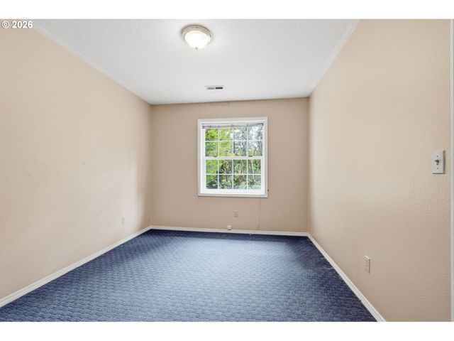 7100 Ne 151ST Cir, Vancouver, WA 98686