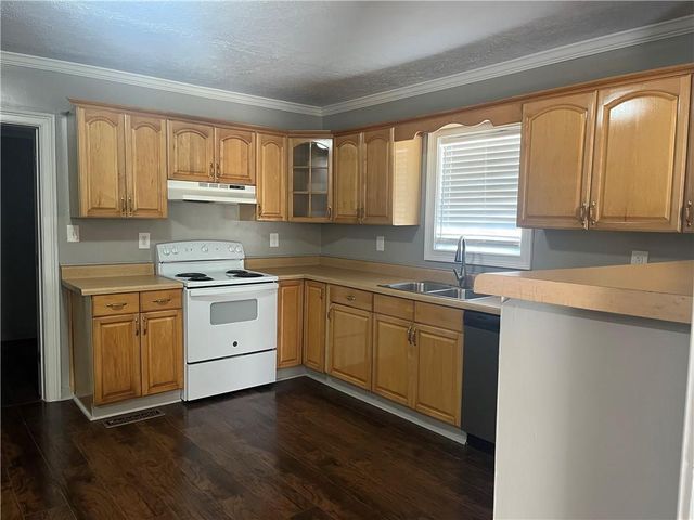 145 Peachtree Street, Griffin, GA 30223