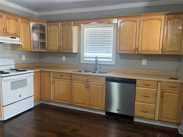 145 Peachtree Street, Griffin, GA 30223