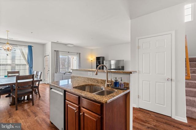 15529 JOHN DISKIN CIR, Woodbridge, VA 22191