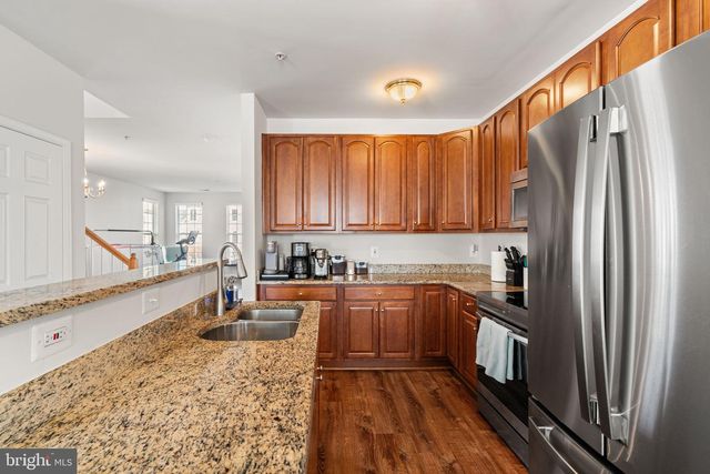 15529 JOHN DISKIN CIR, Woodbridge, VA 22191