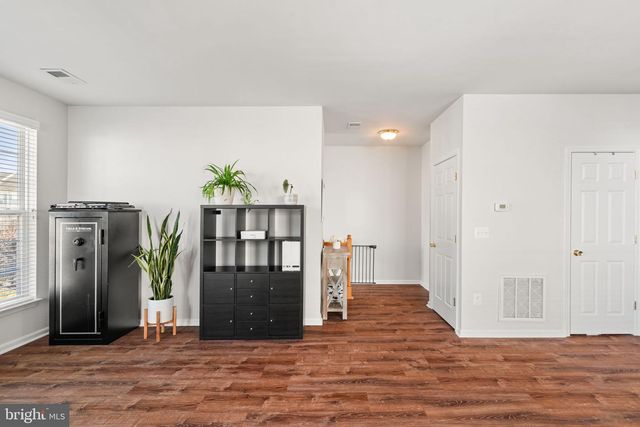 15529 JOHN DISKIN CIR, Woodbridge, VA 22191