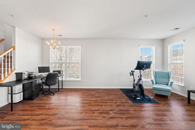 15529 JOHN DISKIN CIR, Woodbridge, VA 22191