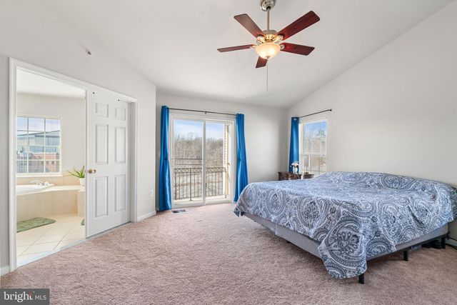 15529 JOHN DISKIN CIR, Woodbridge, VA 22191