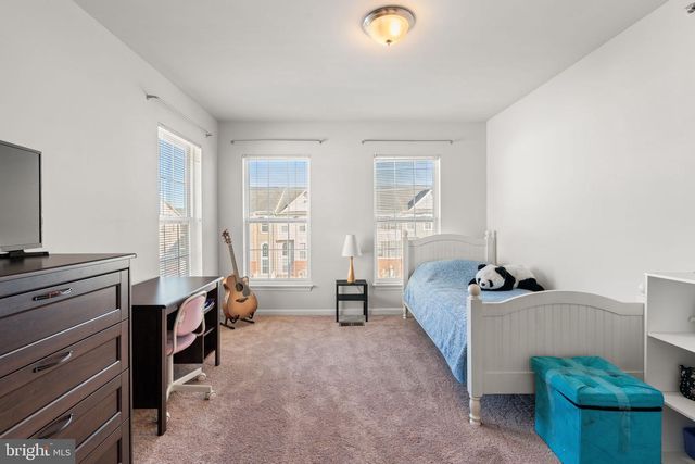 15529 JOHN DISKIN CIR, Woodbridge, VA 22191