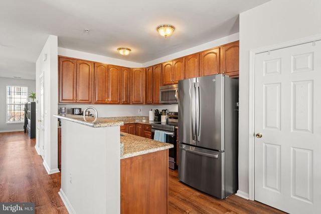 15529 JOHN DISKIN CIR, Woodbridge, VA 22191