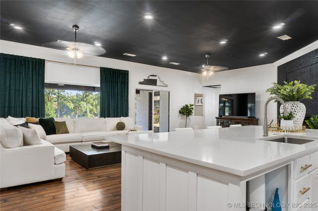 259 Eaglelake Drive, Durant, OK 74701