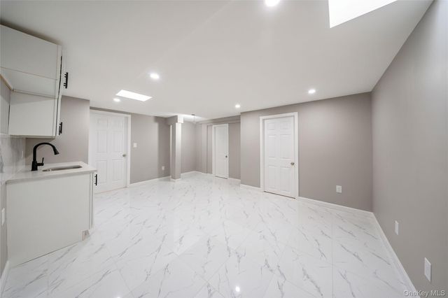 15417 108th Avenue, Jamaica, NY 11433