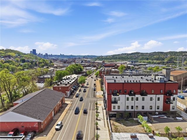 3809 Liberty Ave 401, Lawrenceville, PA 15201