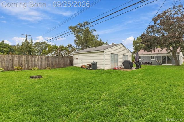 31231 Fernwood Street, Westland, MI 48186